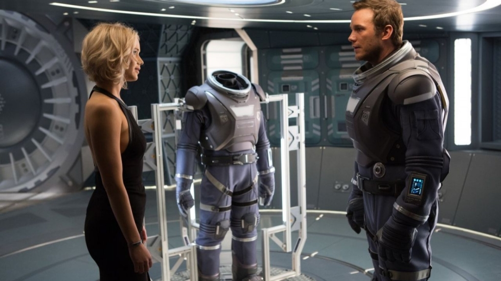 Chris Pratt en Jennifer Lawrence verkennen ruimteschip op foto's 'Passengers'