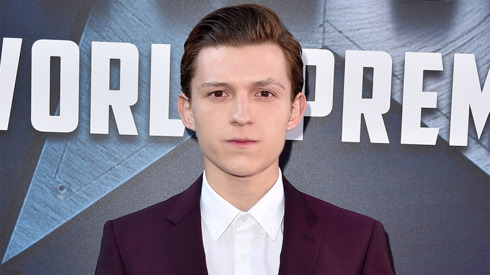 Tom Holland naast Daisy Ridley in 'Chaos Walking'