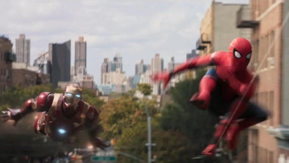 Hoop nieuwe clips 'Spider-Man: Homecoming': Tinkerer, Aunt May & meer!