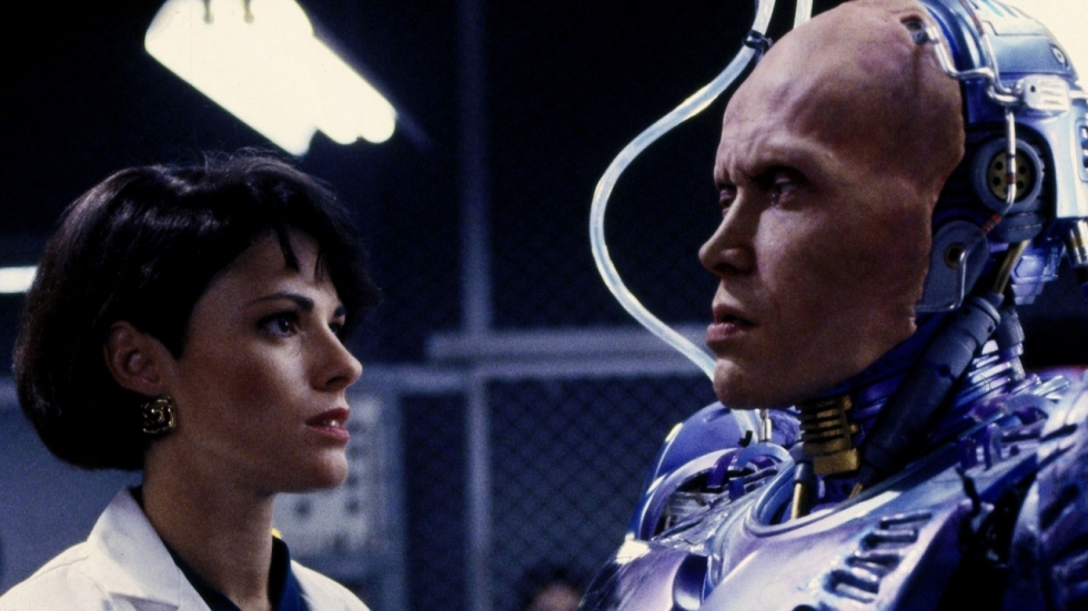 Keert Peter Weller terug als RoboCop in 'RoboCop Returns'?