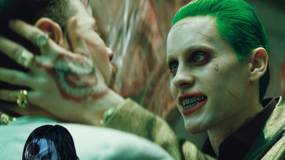 Script 'Joker & Harley Quinn' af en zieke opening onthuld