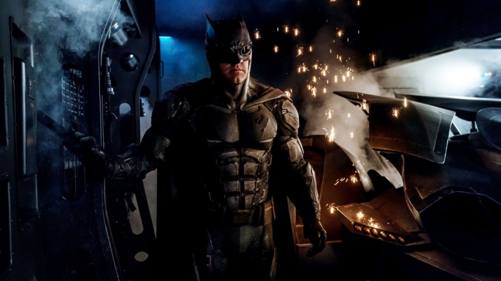 Verwijderde scène 'Justice League' toont Batman met Batarang