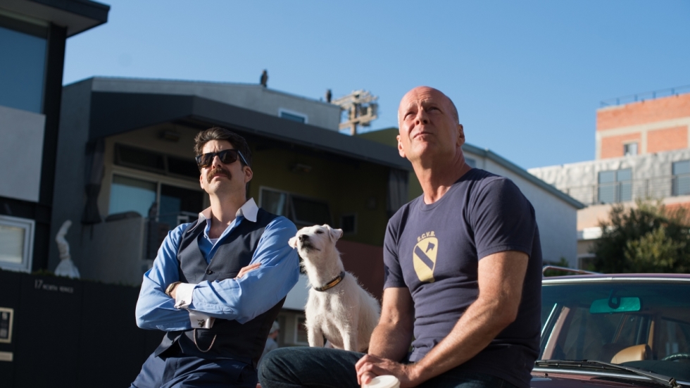Bruce Willis wil zijn gestolen hond terug in trailer 'Once Upon a Time in Venice'
