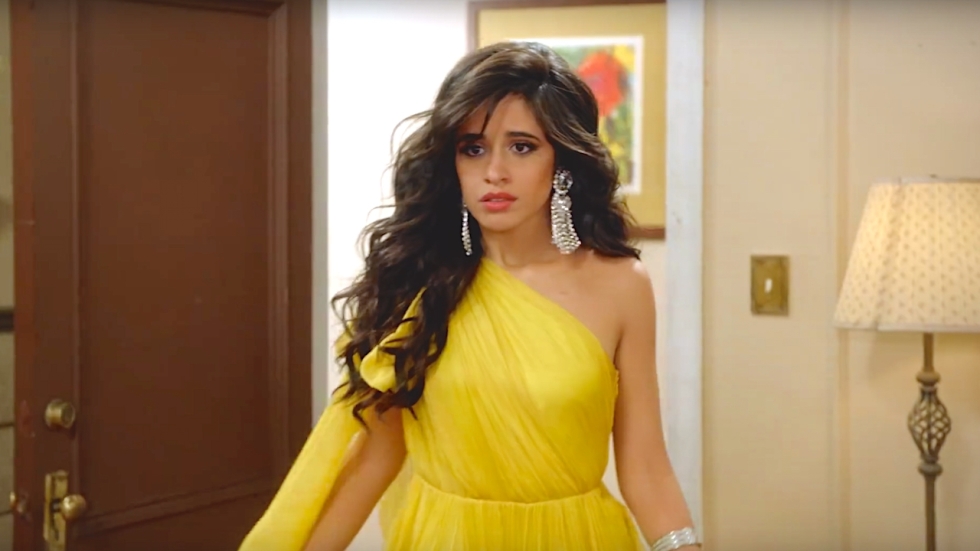 Zangeres Camila Cabello speelt hoofdrol in hervertelling 'Cinderella' naar idee James Corden