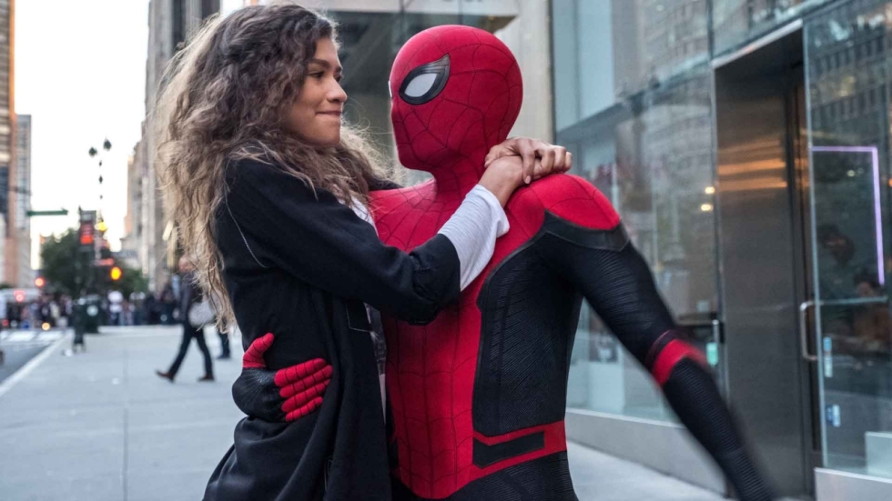 Zendaya reageert op memes die posters 'Spider-Man: Far From Home' belachelijk maken