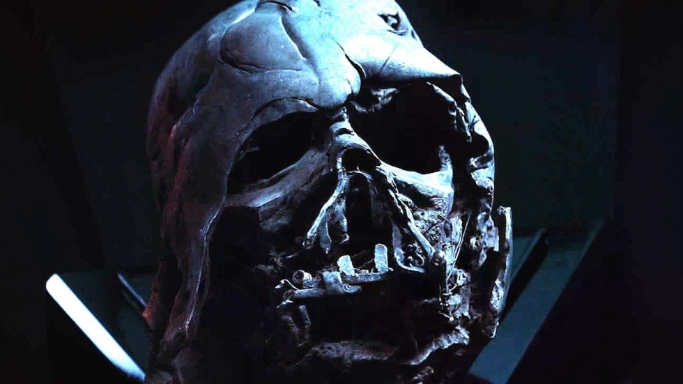 Gelekte beelden: Darth Vader-helm weer in 'Star Wars: The Rise of Skywalker'