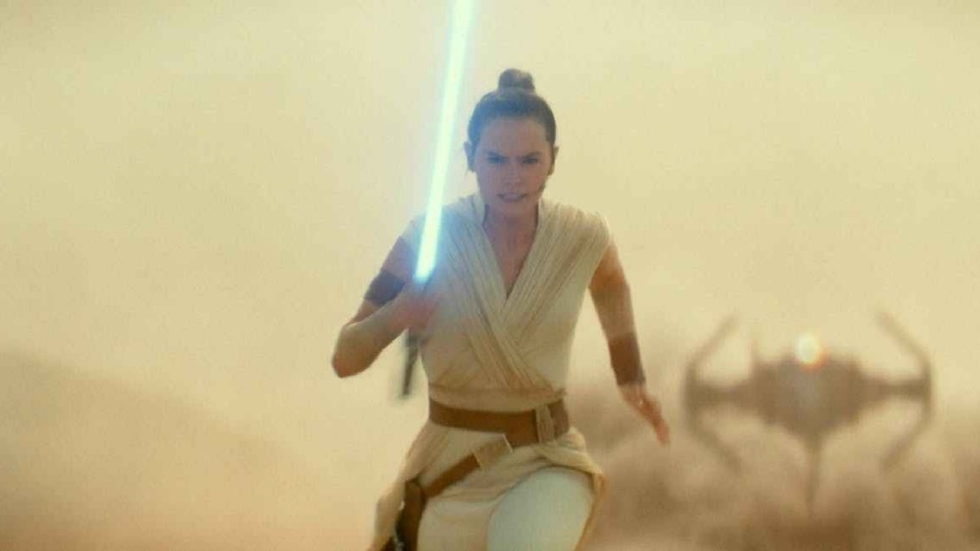 Strijdvaardige Rey op nieuwe foto 'Star Wars: The Rise of Skywalker'!