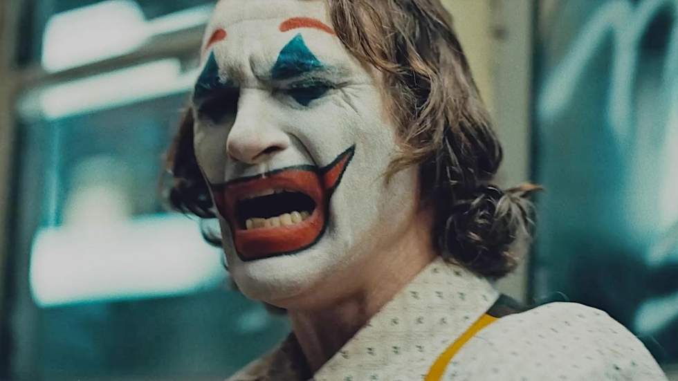 Joaquin Phoenix laat vriendin alleen over rode loper lopen bij première 'Joker'
