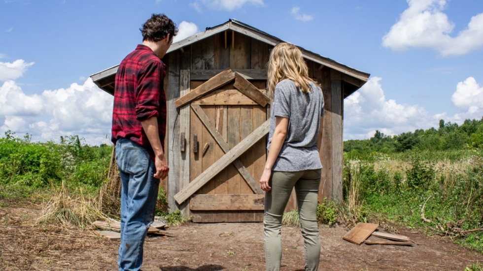 'The Shed' trailer: er zit een moordlustig wezen in de schuur!