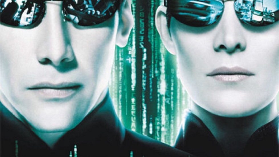 Setfoto's 'Matrix 4' geven duidelijke blik op Keanu Reeves en Carrie-Anne Moss
