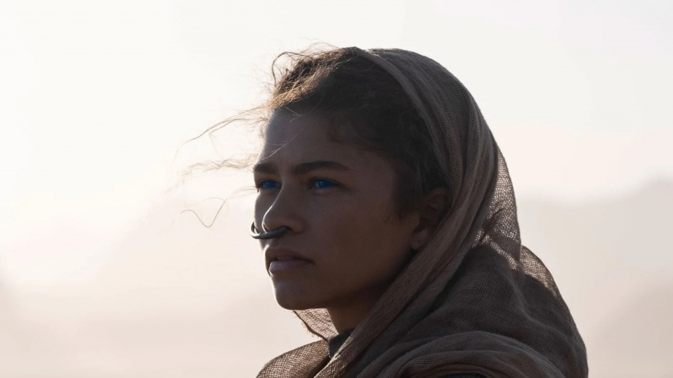 Zendaya op nieuwe foto 'Dune' als mysterieuze Chani