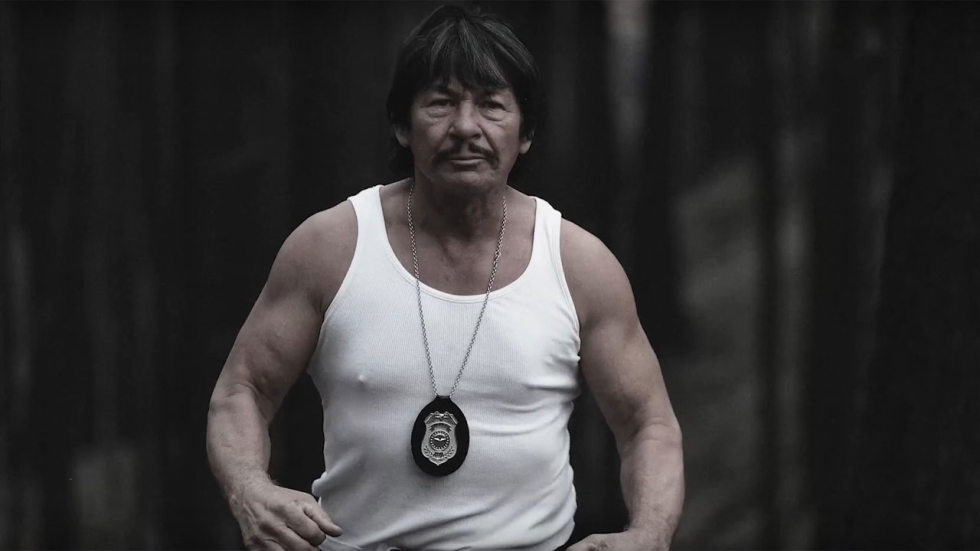 Is dat Charles Bronson in de trailer van B-slasher 'Cry Havoc'?