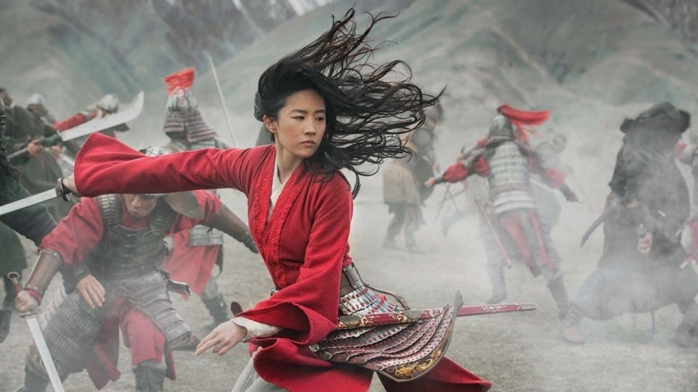 Nieuwe TV-trailer 'Mulan' toont een feniks!
