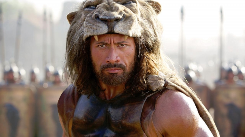 Hilarisch 'The Lion King' Halloween kostuum voor Dwayne Johnson