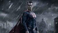 Waarom Superman een zwart pak in 'Justice League' heeft