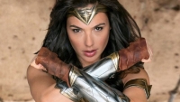 Brute nieuwe foto van Wonder Woman in 'Justice League: Director's Cut'