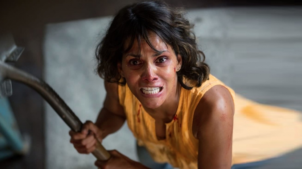 Halle Berry naast Mark Wahlberg in James Bond-achtig 'Our Man From Jersey'