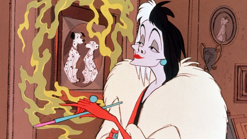 Emma Stone (Cruella) vindt het 'jammer' dat er niet meer in films gerookt mag worden