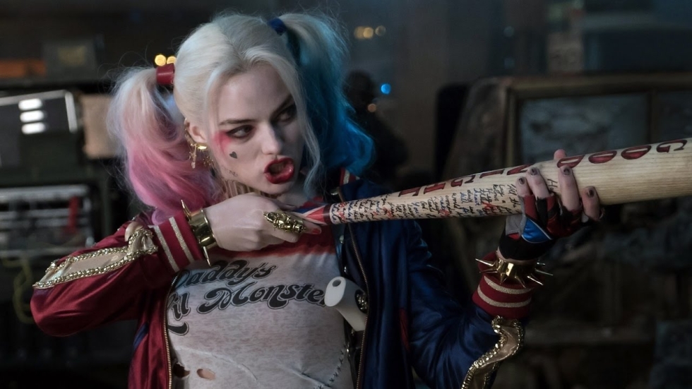 Nieuwe look voor Harley Quinn op setfoto's 'The Suicide Squad' van James Gunn