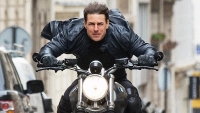 Eerste officiële 'Mission: Impossible 7'-foto toont Tom Cruise op een trein