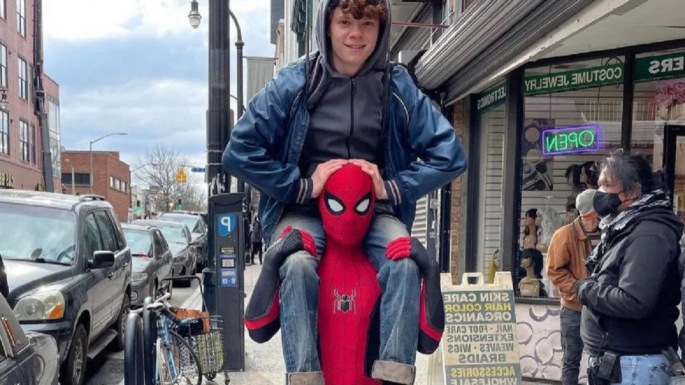 Stuntvideo opgedoken van verwijderde cameo Harry Holland in 'Spider-Man: No Way Home'