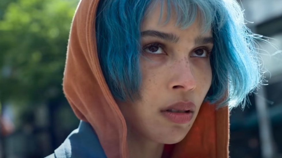 Zoë 'Catwoman' Kravitz in eerste trailer Steven Soderbergh's nieuwe thriller 'Kimi'