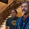R-rated 'Last Looks' trailer met Mel Gibson en Charlie Hunnam online