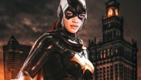 Opnames 'Batgirl' begonnen met onthulling logo en achtergrond van personage