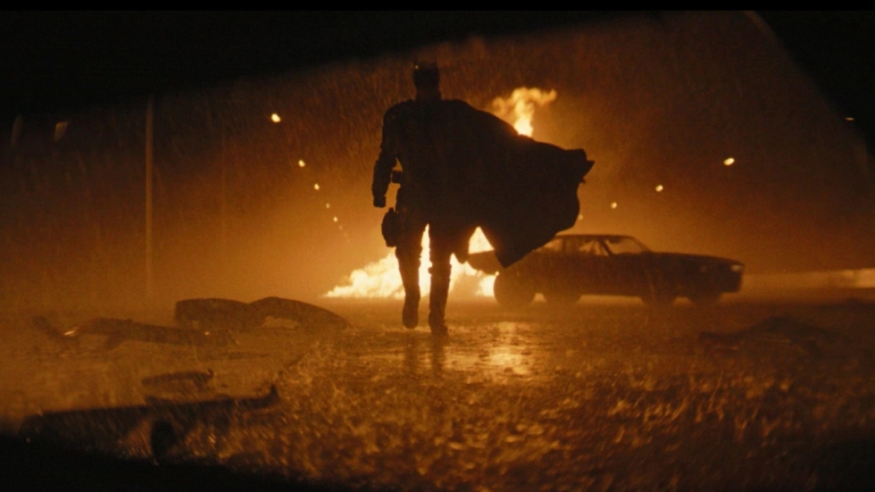 Nieuwe beelden van Batman en James Gordon in explosieve clip van 'The Batman'!