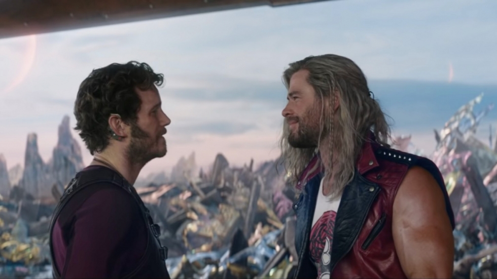 Bizarre eerste trailer voor 'Thor: Love and Thunder'!