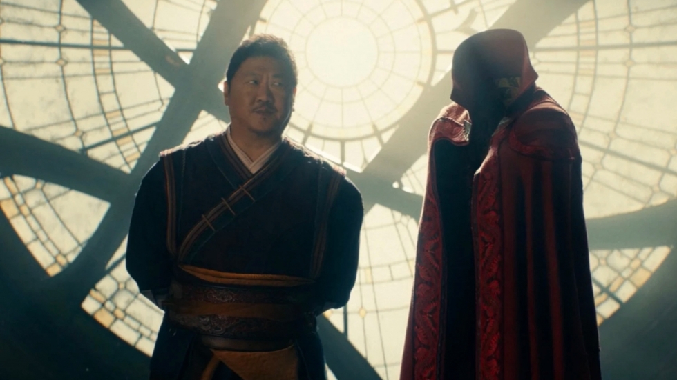 Doodsbange cape in supergave reclame voor 'Doctor Strange 2'