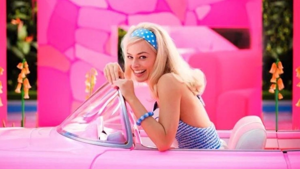 Margot Robbie schittert op eerste foto van opkomende 'Barbie'-film