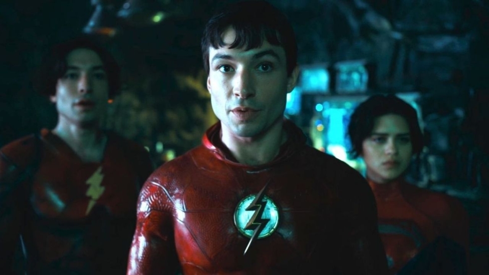 Er zijn nieuwe beelden van Michael Keaton als Batman uit 'The Flash' vertoond op CinemaCon