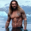 Jason Momoa (Aquaman) diep door het stof op Instagram