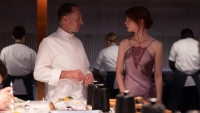 Onverwacht gerecht voor Anya Taylor-Joy in trailer voor thriller 'The Menu'