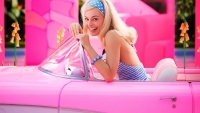 Ryan Gosling schreeuwt uit in hoge toon in 'Barbie' set video