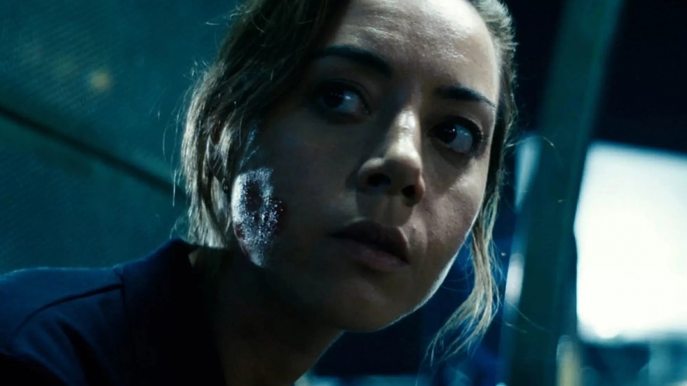 Veelbelovende trailer: Aubrey Plaza raakt op het slechte pad in 'Emily the Criminal'