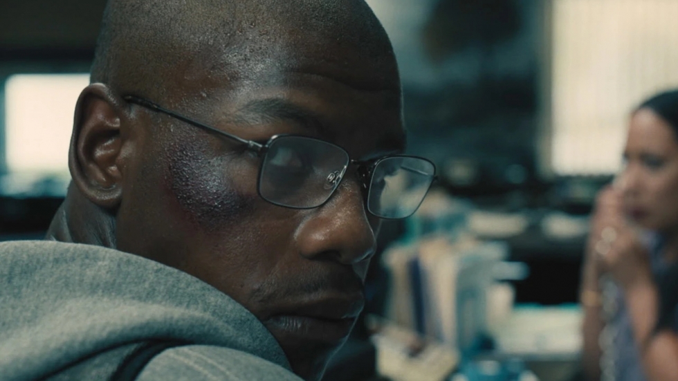 Sterke trailer gijzeldrama 'Breaking' met hoofdrol voor John Boyega (Star Wars)