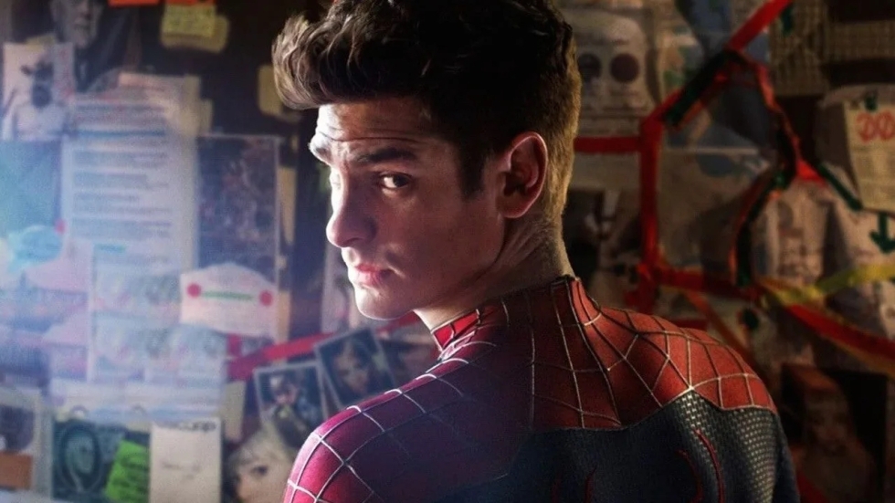 Andrew Garfield is roder dan zijn 'Spider-Man'-pak op deze opvallende nieuwe foto's