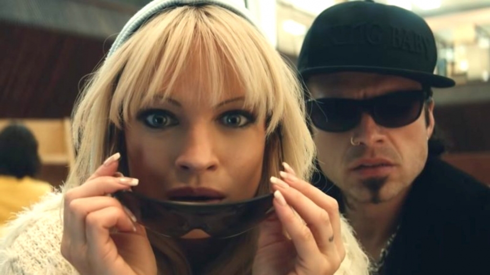 'Pam & Tommy'-icoon plaatst hele expliciete naaktfoto op Instagram