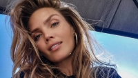 Kim Feenstra deelt weer een lekker spannende Insta-foto