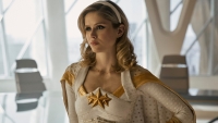 Actrice Erin Moriarty uit 'The Boys' onthult dat ze de Ziekte van Graves heeft: wat voor ziekte is dat?