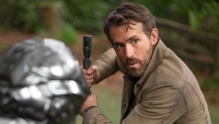 Ryan Reynolds en Will Ferrell in de penarie in trailer nieuwe kerstkomedie