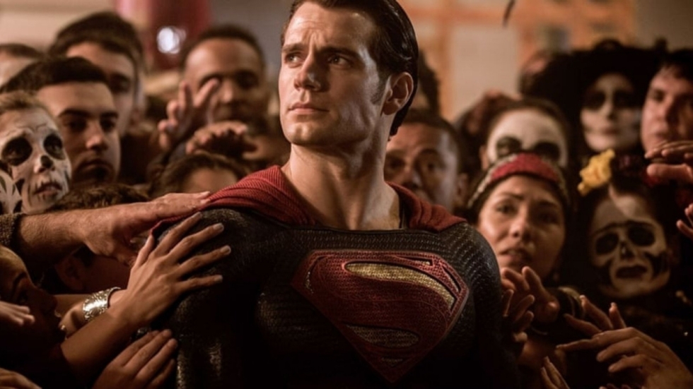 Henry Cavill bedankt The Rock voor terugkeer Superman