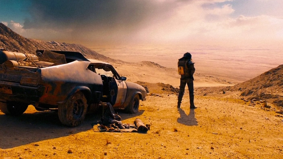 'Mad Max: Fury Road' verscheepte een bizarre hoeveelheid auto's naar de woestijn