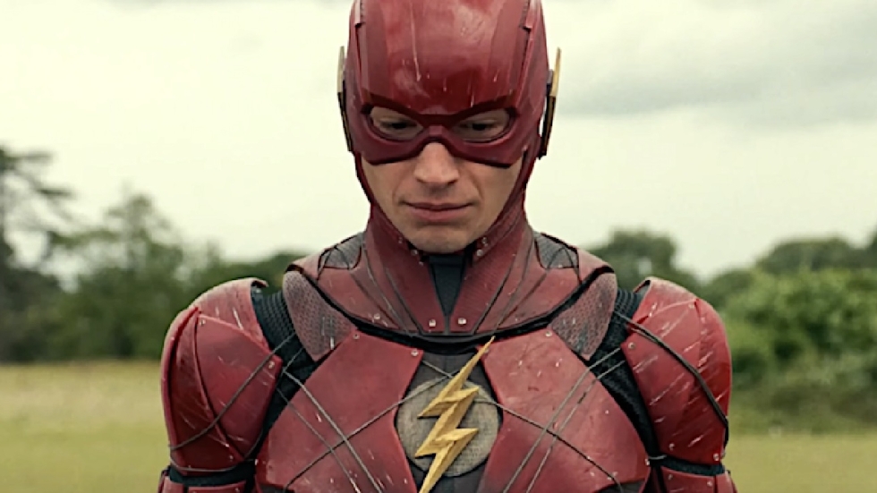 DC geeft 'The Flash' nieuw flitsend logo (maar zwijgt over Ezra Miller)