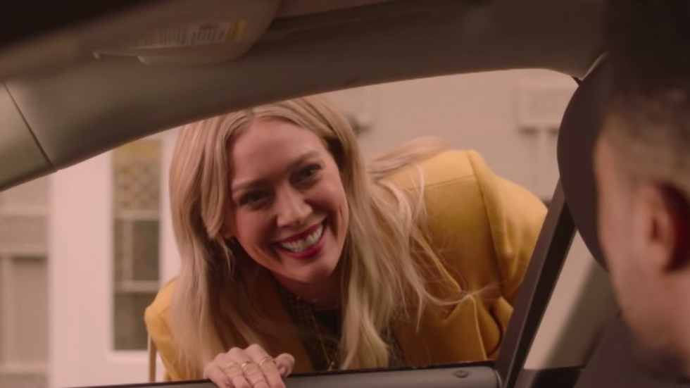 Hilary Duff pronkt in badpak op de cover van Women's Health