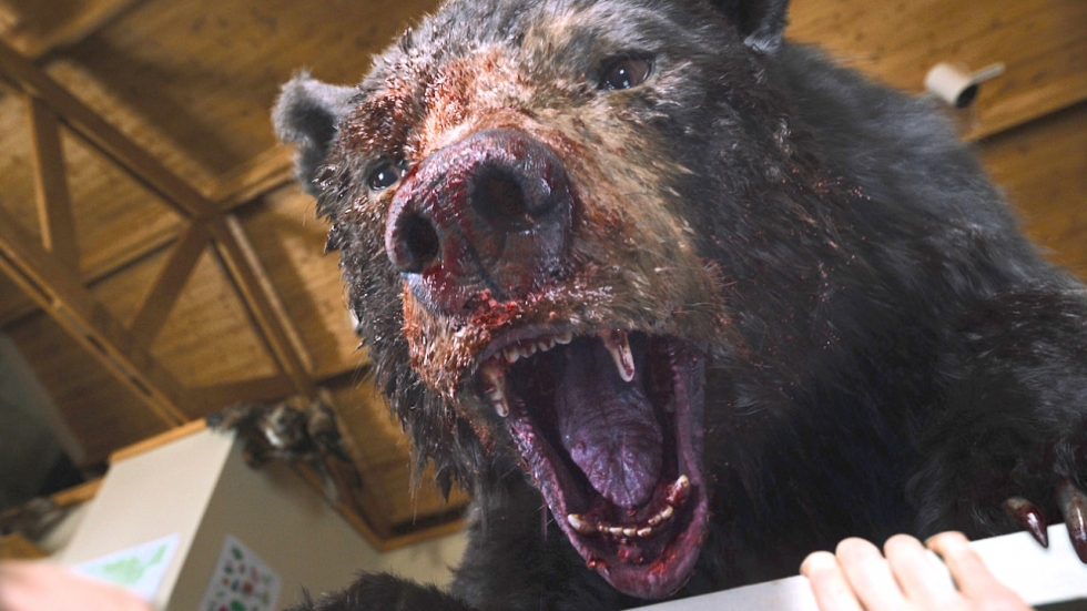 Aankomende horrorkomedie 'Cocaine Bear' komt met effectieve en must-see Instagram-post