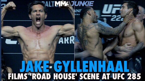 Gespierde Jake Gyllenhaal neemt scène voor 'Road House' op tijdens UFC-wedstrijd