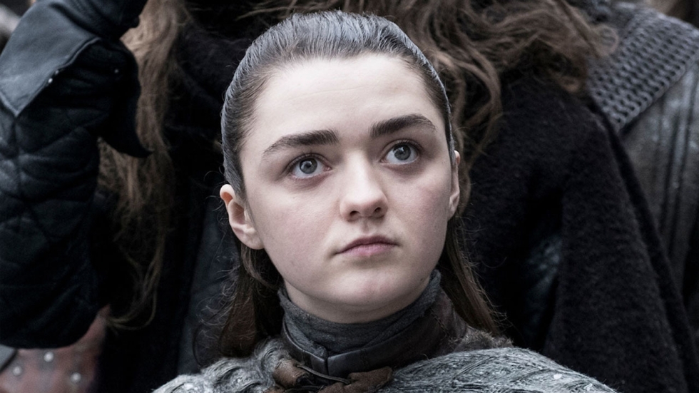 In bikini ziet Maisie Williams uit 'Game of Thrones' er toch heel anders uit